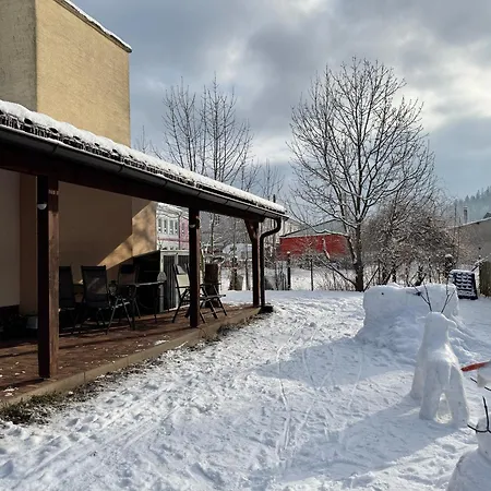 Prazdninovy Dum Mladé Buky
