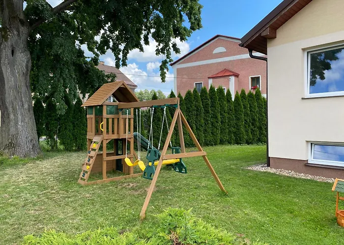 Prazdninovy Dum * Mladé Buky